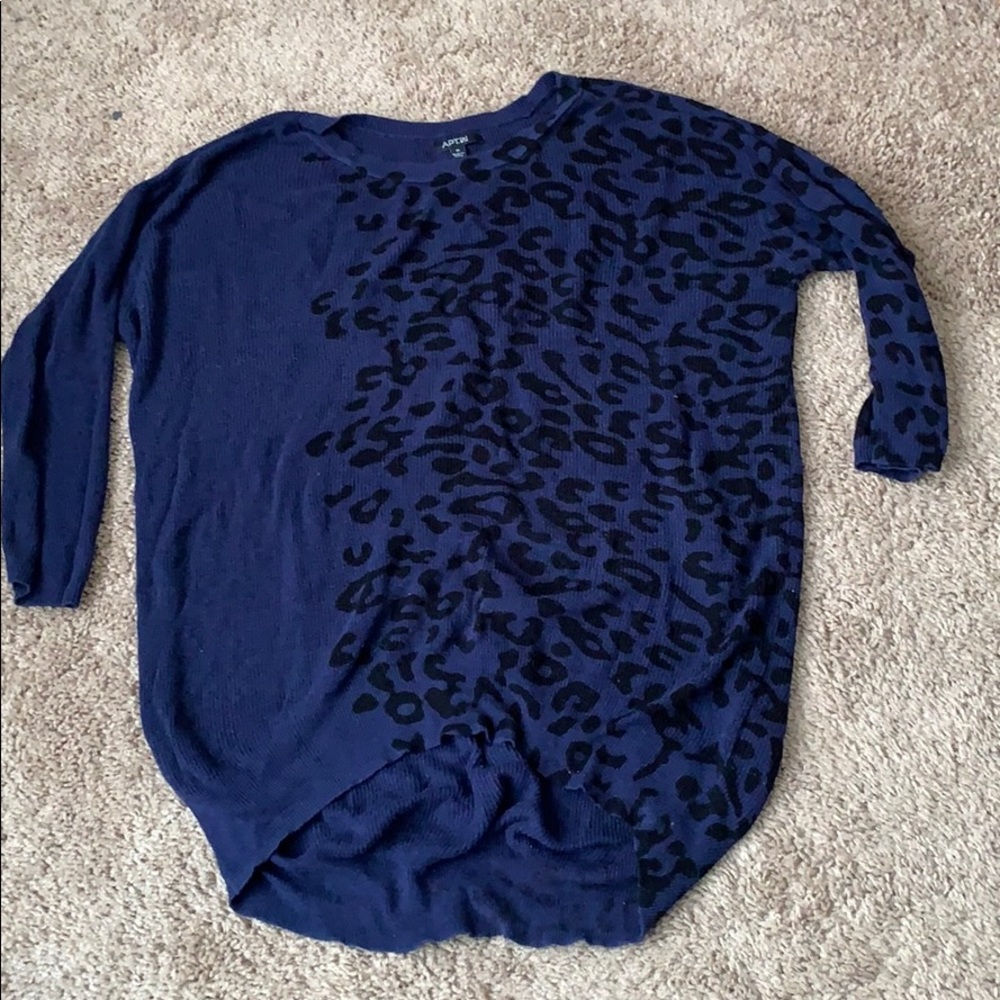 2/$10 Light weight sweater